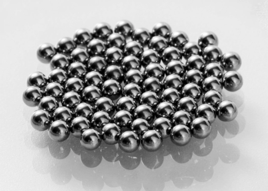 What Safety Precautions Should Be Taken When Using Tungsten Carbide Saw Tips?