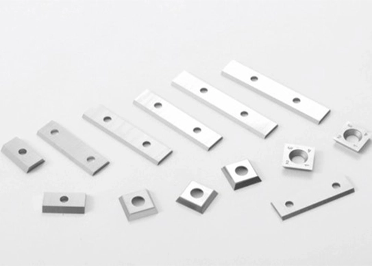 Indexable inserts